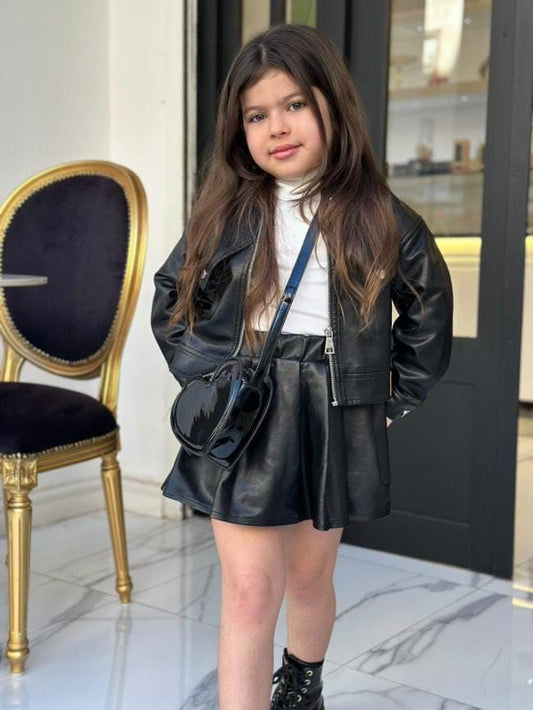 Ensemble veste en cuir et jup plissée pour fille