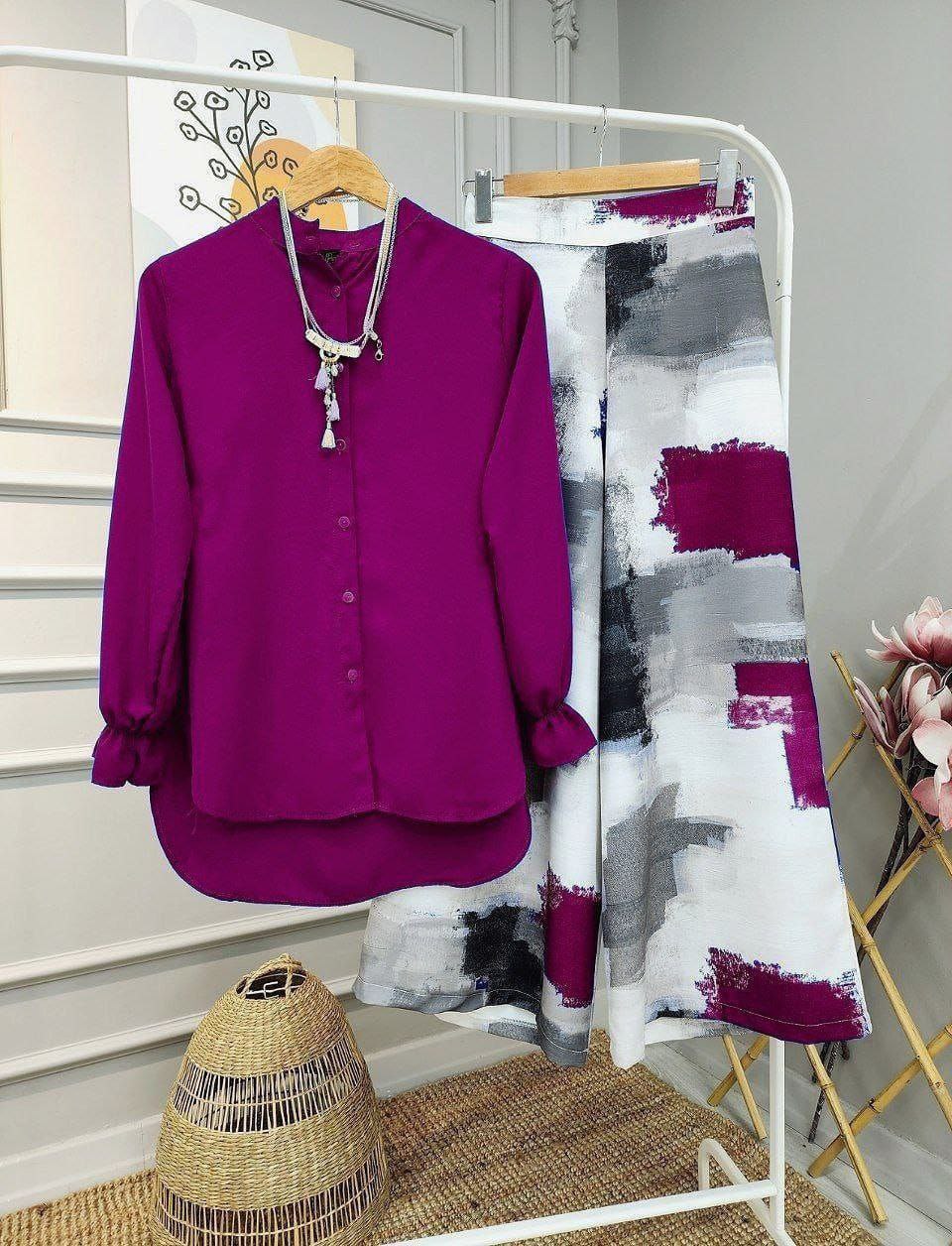 Ensemble chemise et pantalon deux piéces